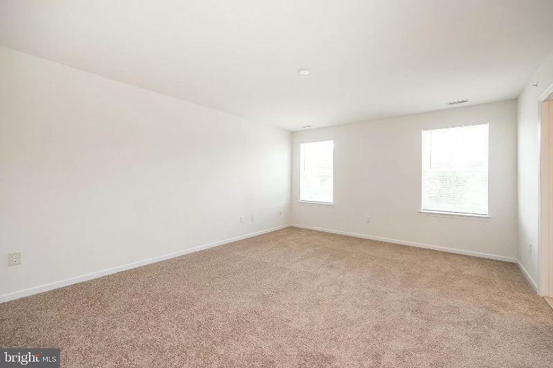3234 Krista Ln - Photo 6 of 21