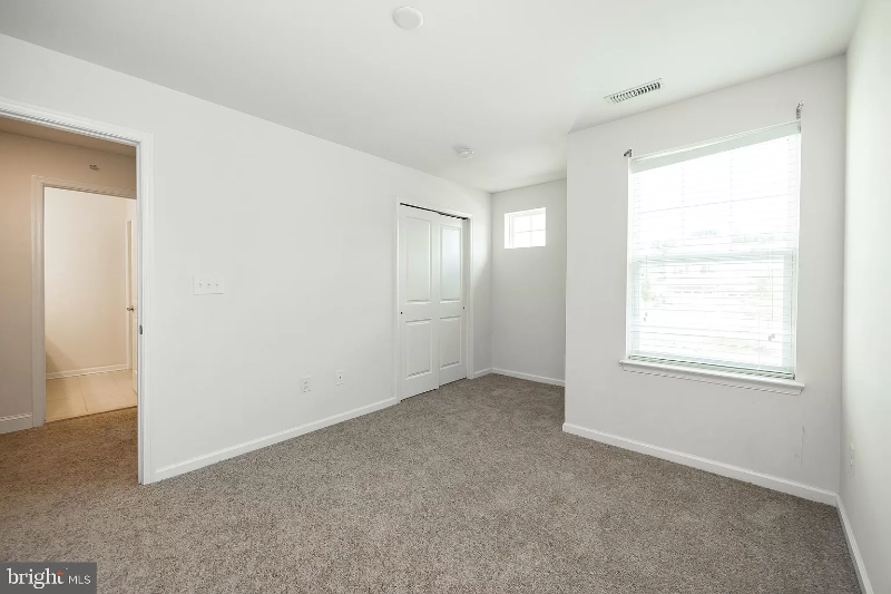3234 Krista Ln - Photo 7 of 21