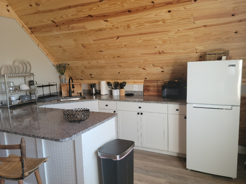 359 Homestead Ln - Photo 6 of 9