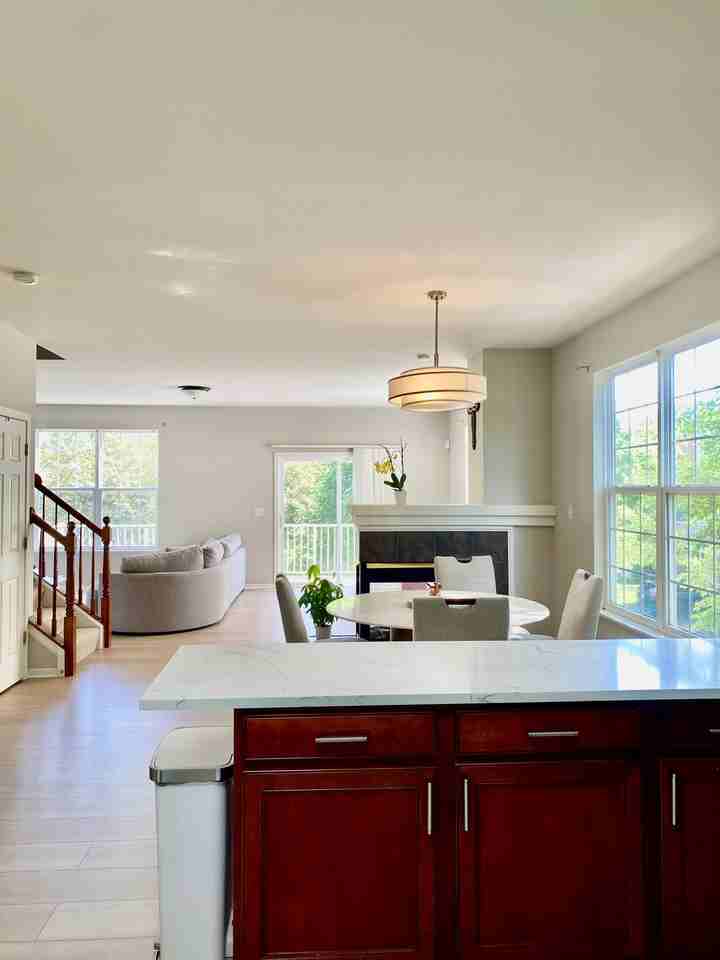775 Lewisburg Ln - Photo 7 of 43