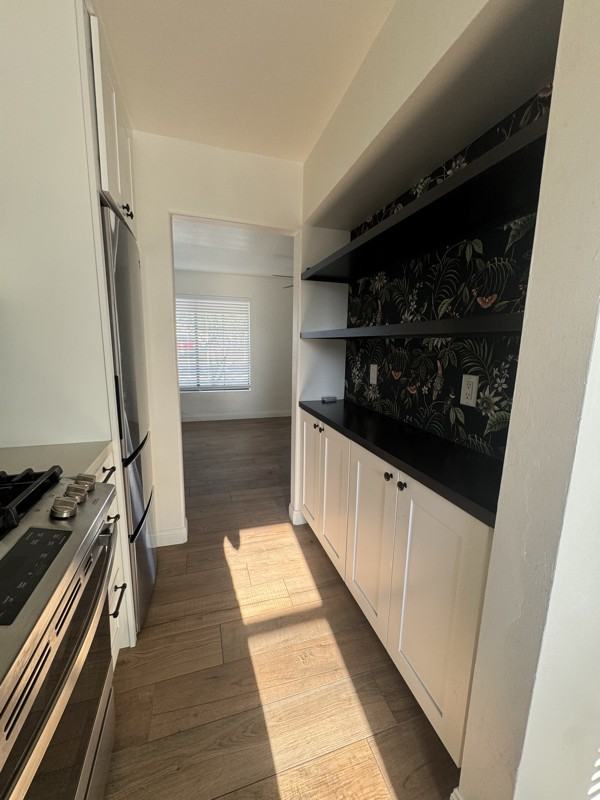 3902 N 13th Way - Photo 3 of 11