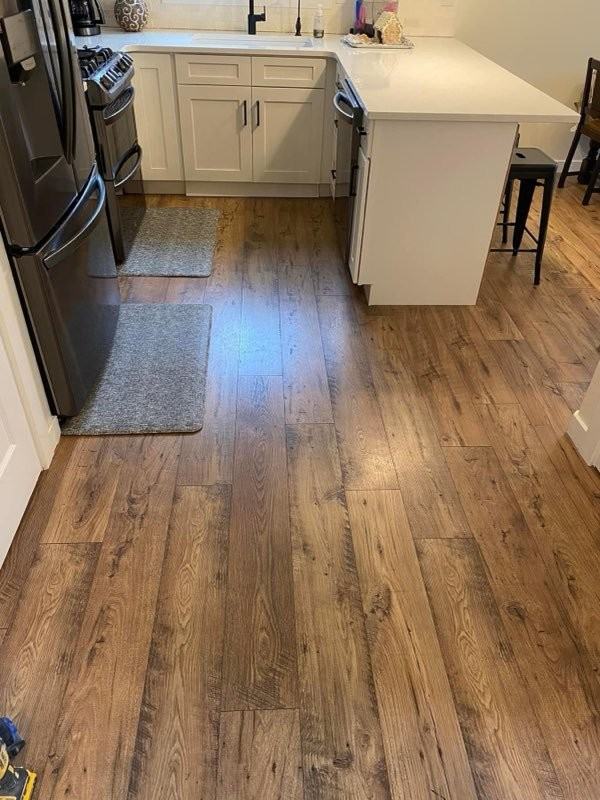 1173 Westnorth - Photo 3 of 5