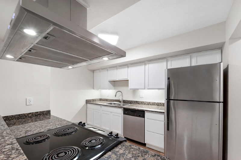 351 Jackson Ave #3C - Photo 4 of 22