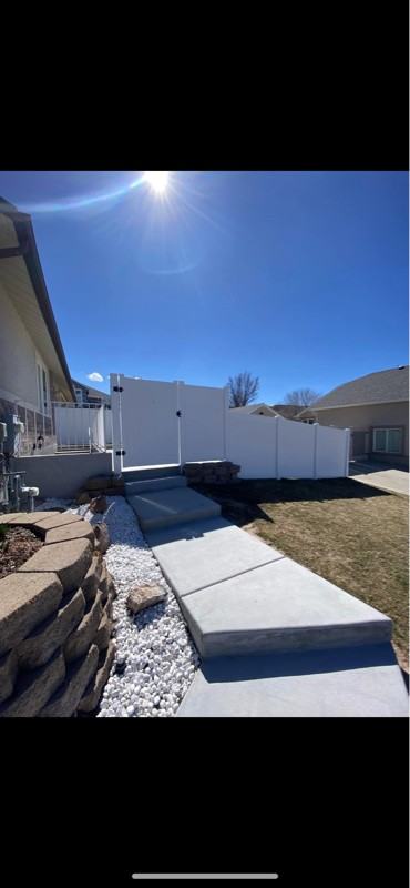 1308 Haylie Ln - Photo 2 of 13