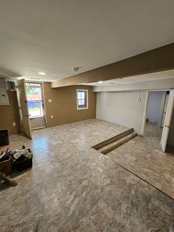 1609 Spratley St #A - Photo 2 of 6