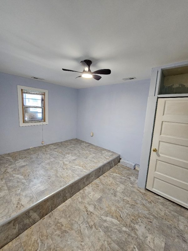 1609 Spratley St #A - Photo 6 of 6
