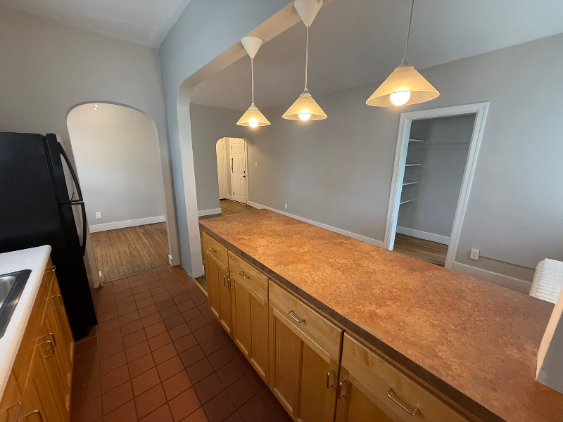 871 Delaware Ave #15 - Photo 6 of 20