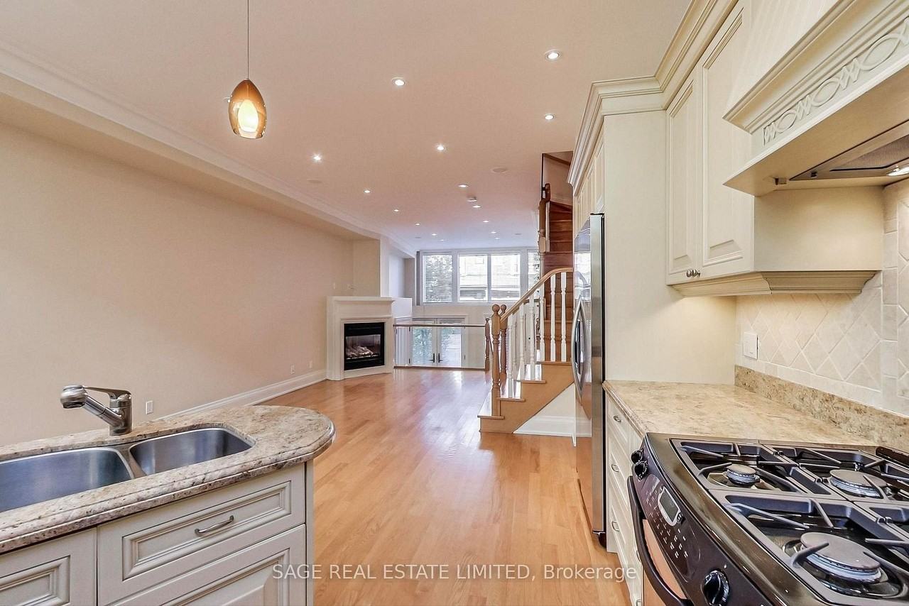 2C Beatrice Street - Photo 6 of 37