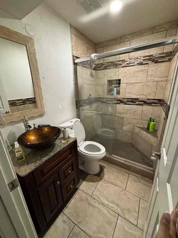 4025 E Saint Charles Ave - Photo 3 of 15