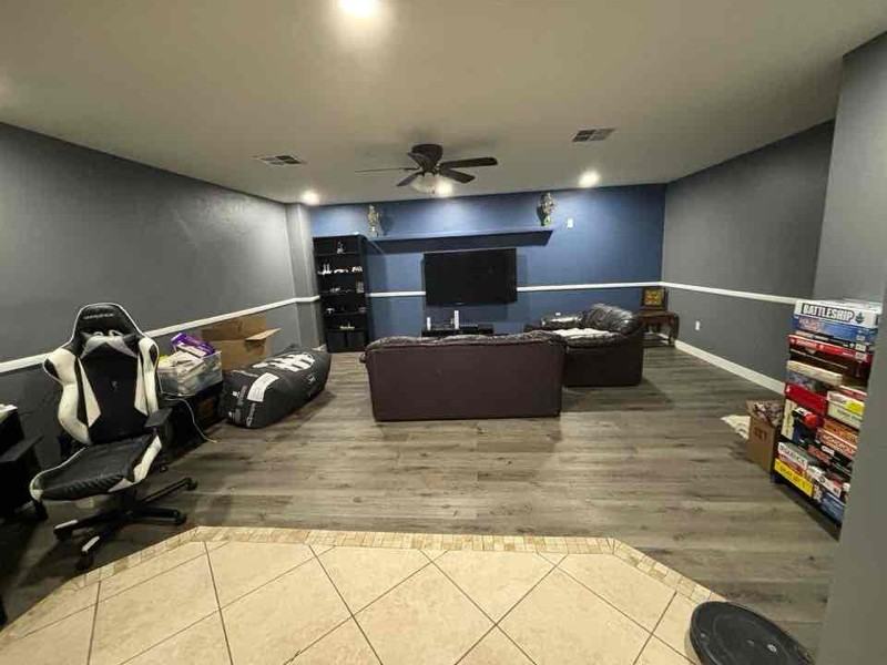 4025 E Saint Charles Ave - Photo 5 of 15