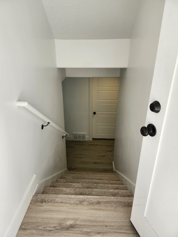 99 N Lasalle Dr #B - Photo 4 of 14
