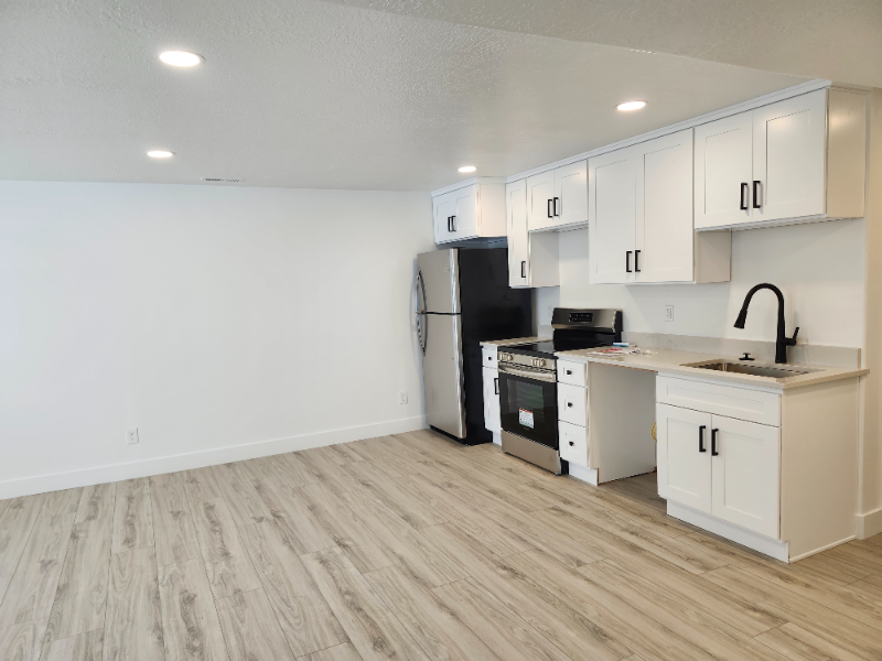 99 N Lasalle Dr #B - Photo 5 of 14