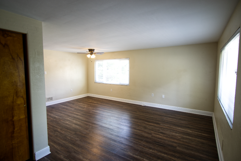 2009 Potomac Ave #1 - Photo 4 of 13