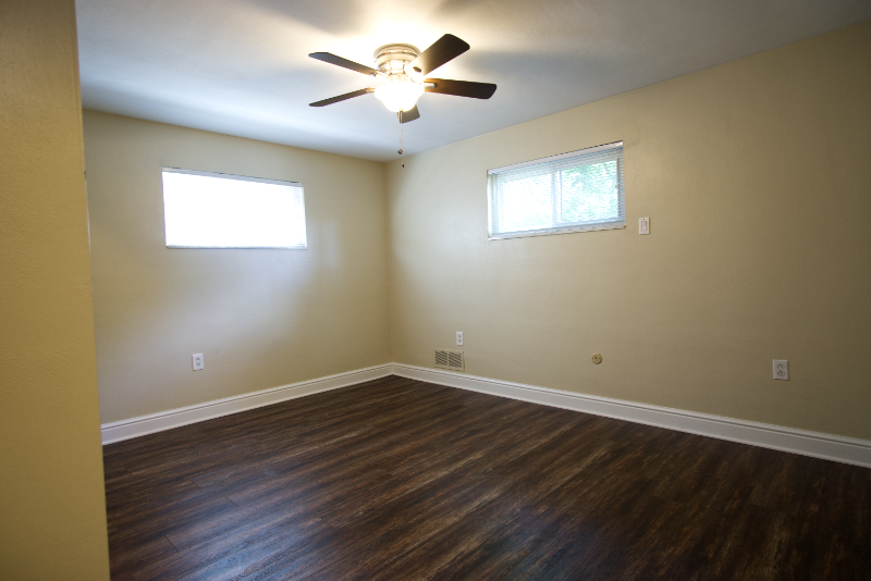 2009 Potomac Ave #1 - Photo 5 of 13