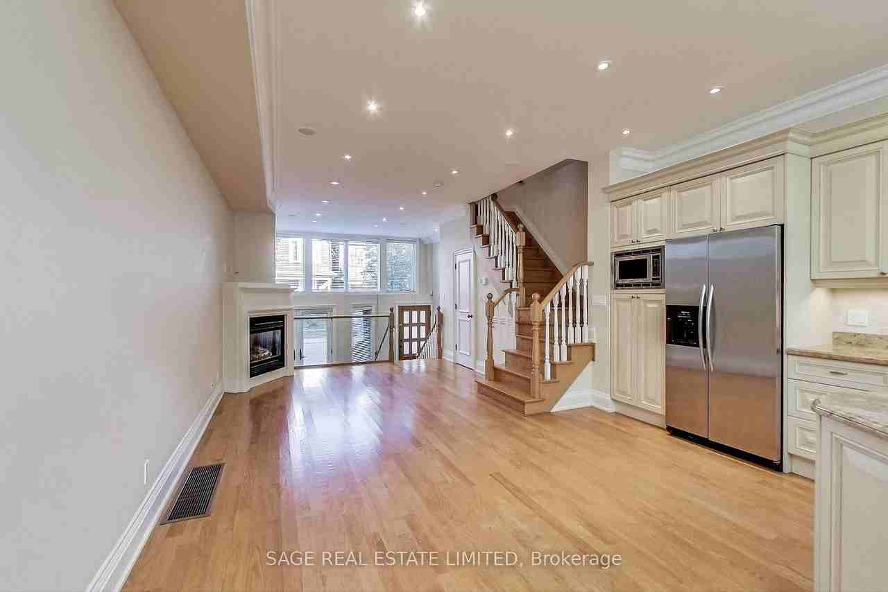 2C Beatrice Street - Photo 5 of 37