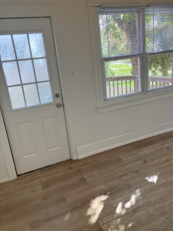 225 Main St #225 - Photo 5 of 24