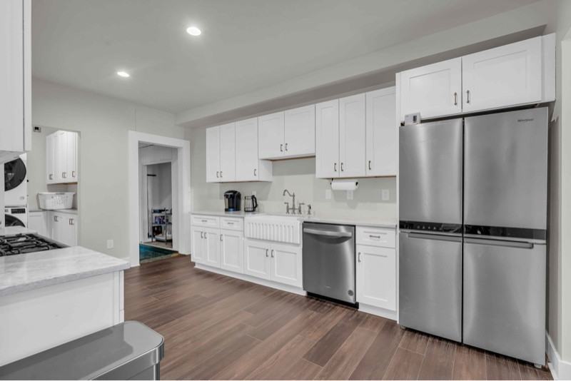 7370 La Salle Blvd - Photo 5 of 20
