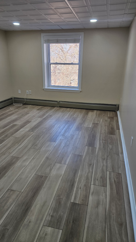 380 Sunset Ave - Photo 6 of 16