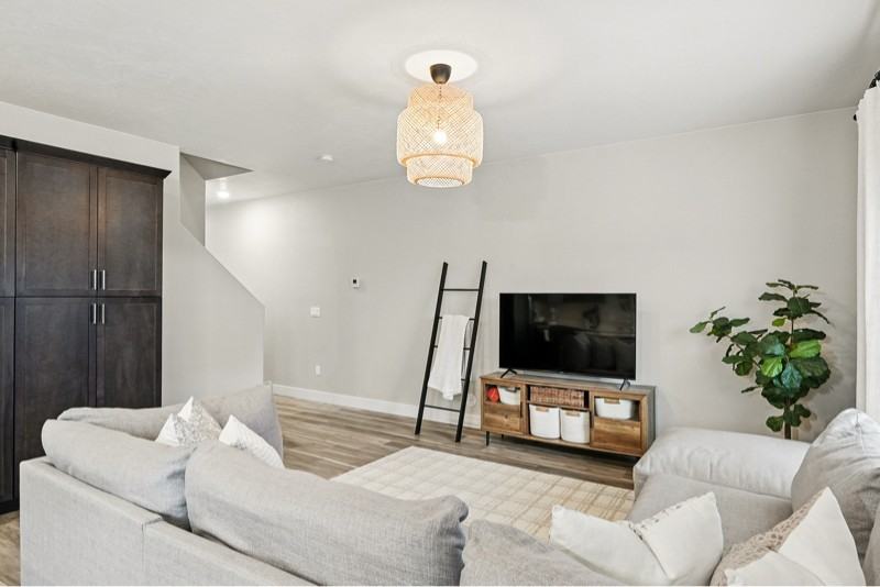 1547 W Pyrite Ln #C - Photo 5 of 20