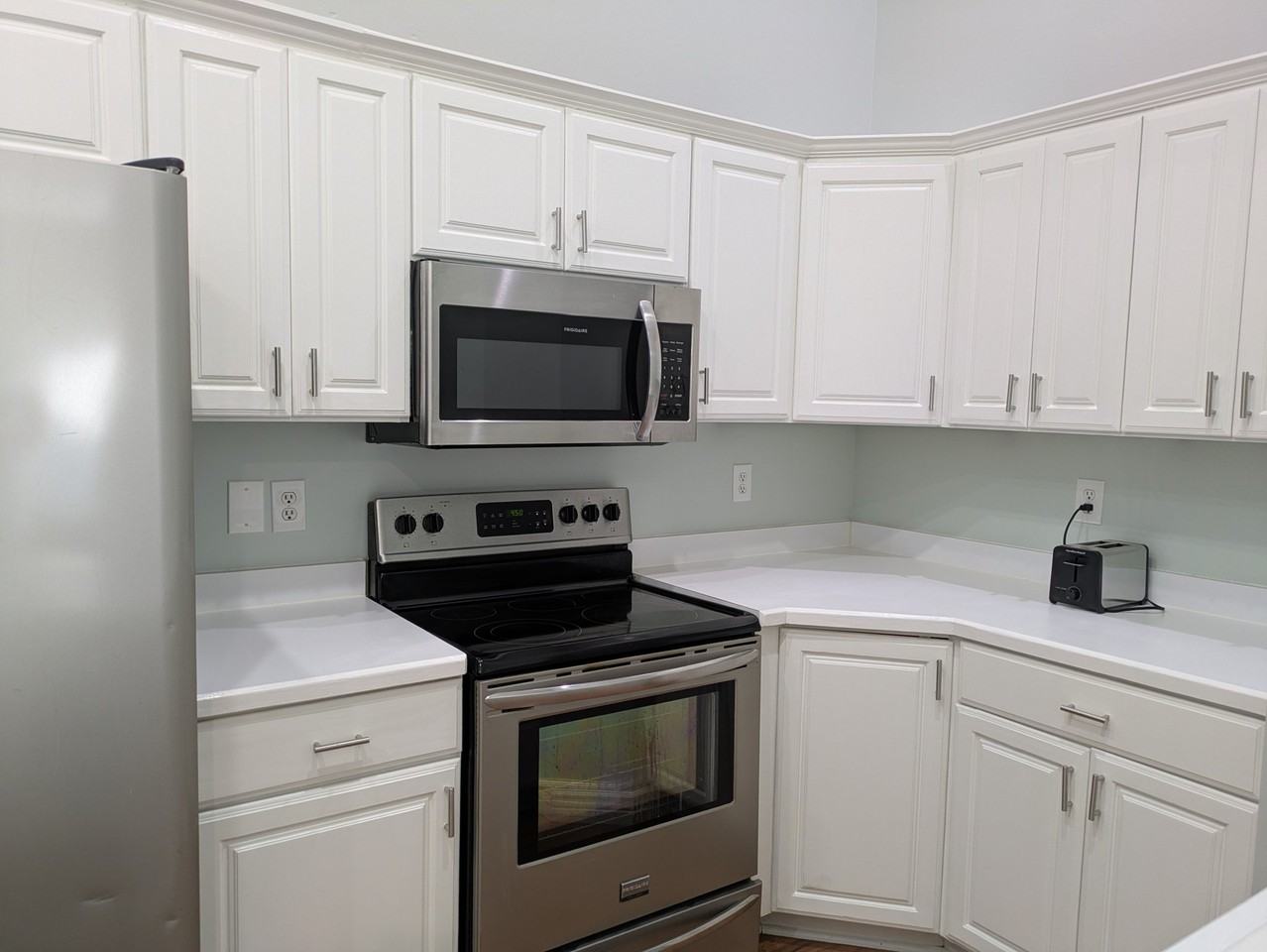 861 W Columbia Ln #21 - Photo 5 of 11