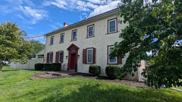 featured image of 2848 E High St