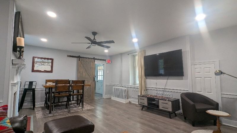 2848 E High St - Photo 7 of 33
