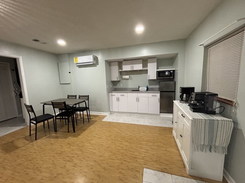 6745 Anecia Ave - Photo 2 of 6