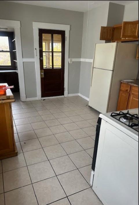 26 Grandview Ave #3 - Photo 7 of 13