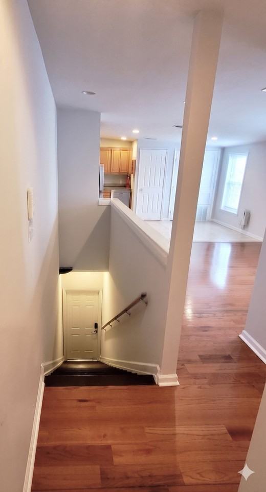 839 N 20th St #C - Photo 2 of 11