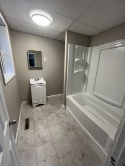 820 1st St #1 - Photo 4 of 8