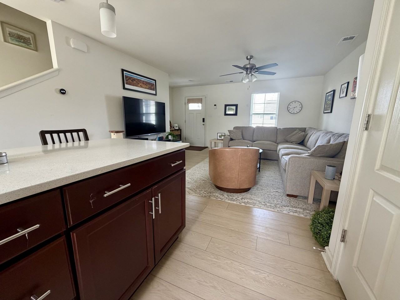 349 Eurasian Dr - Photo 5 of 14
