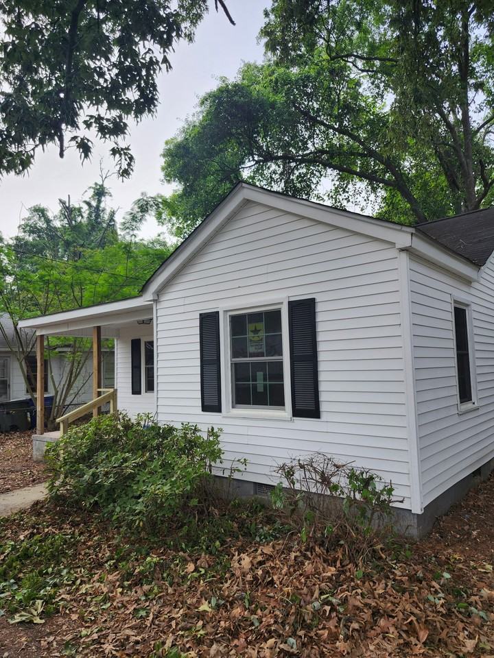 1820 Dupree St - Photo 3 of 15