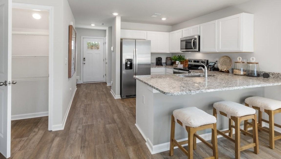 5831 Harebell Rd - Photo 4 of 20