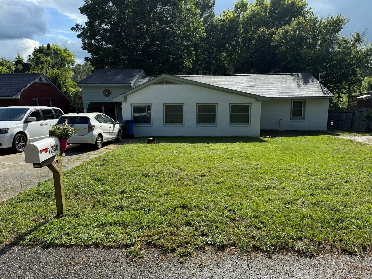 1730 Wellons Dr - Photo 2 of 5