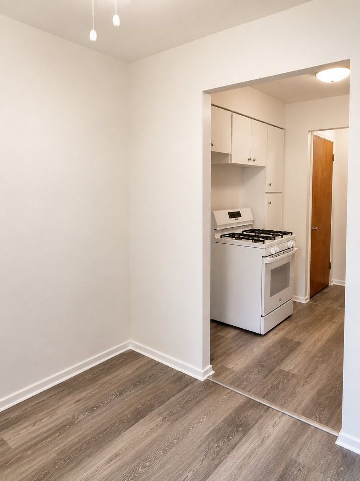 21253 Chardon Rd #203 - Photo 6 of 10