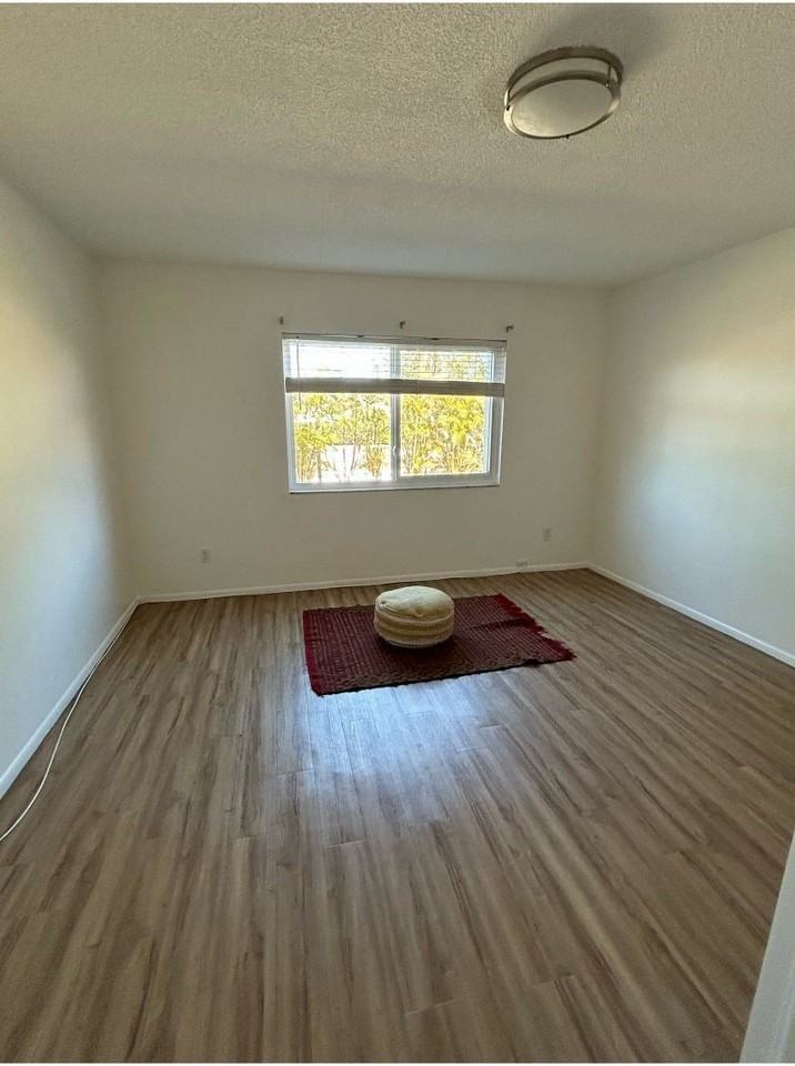 1540 Glen Oaks Dr E #B222 - Photo 6 of 18