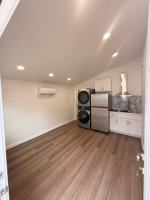 featured image of 1831 Euclid Ave #1-2