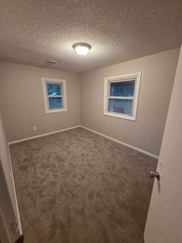 515 Lillard Rd - Photo 5 of 14