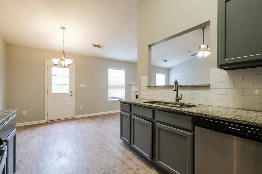 2182 Lazy Days Rd - Photo 7 of 10