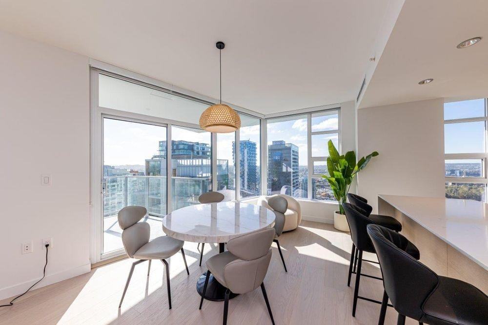 1289 Hornby Street #370X - Photo 4 of 17