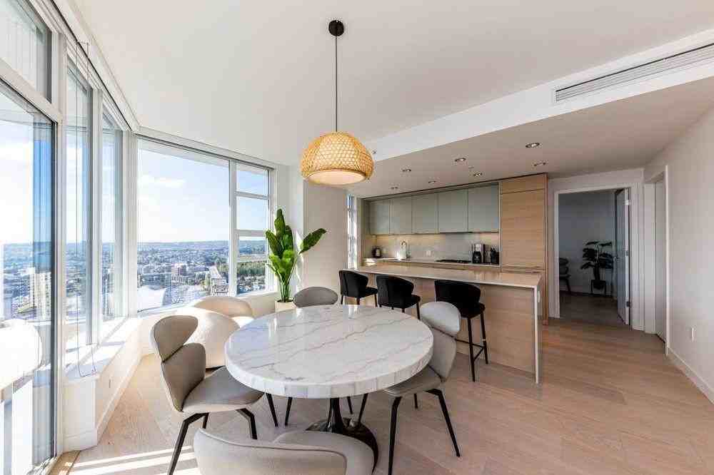 1289 Hornby Street #370X - Photo 3 of 17
