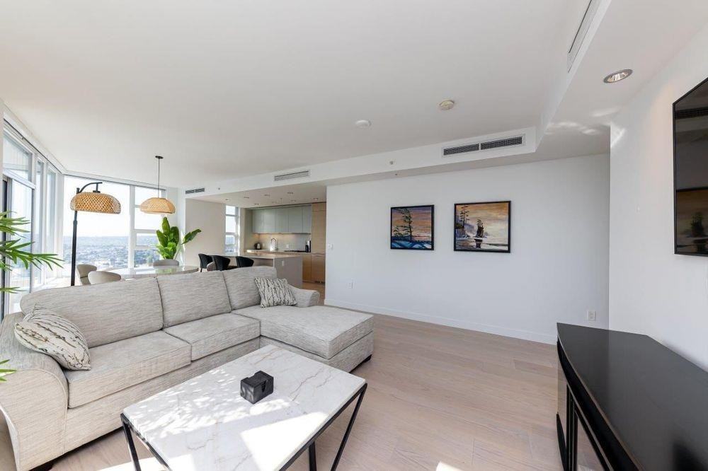 1289 Hornby Street #370X - Photo 5 of 17