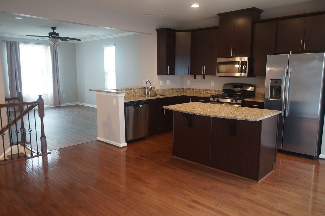 7212 Yesterday Ln - Photo 6 of 17