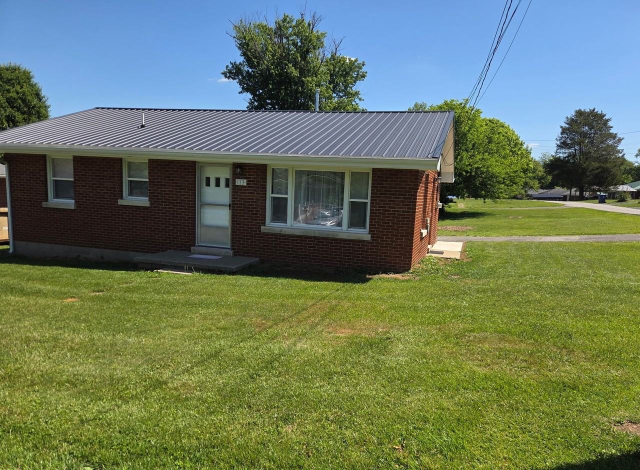 113 Druin St - Photo 2 of 18