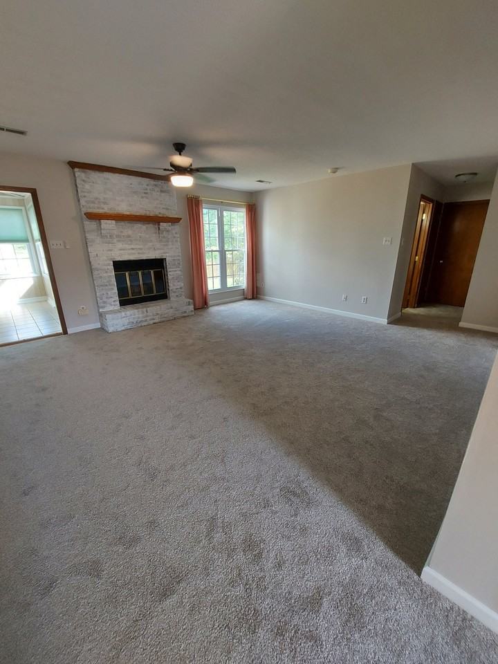 1335 Windamere Rd - Photo 4 of 20