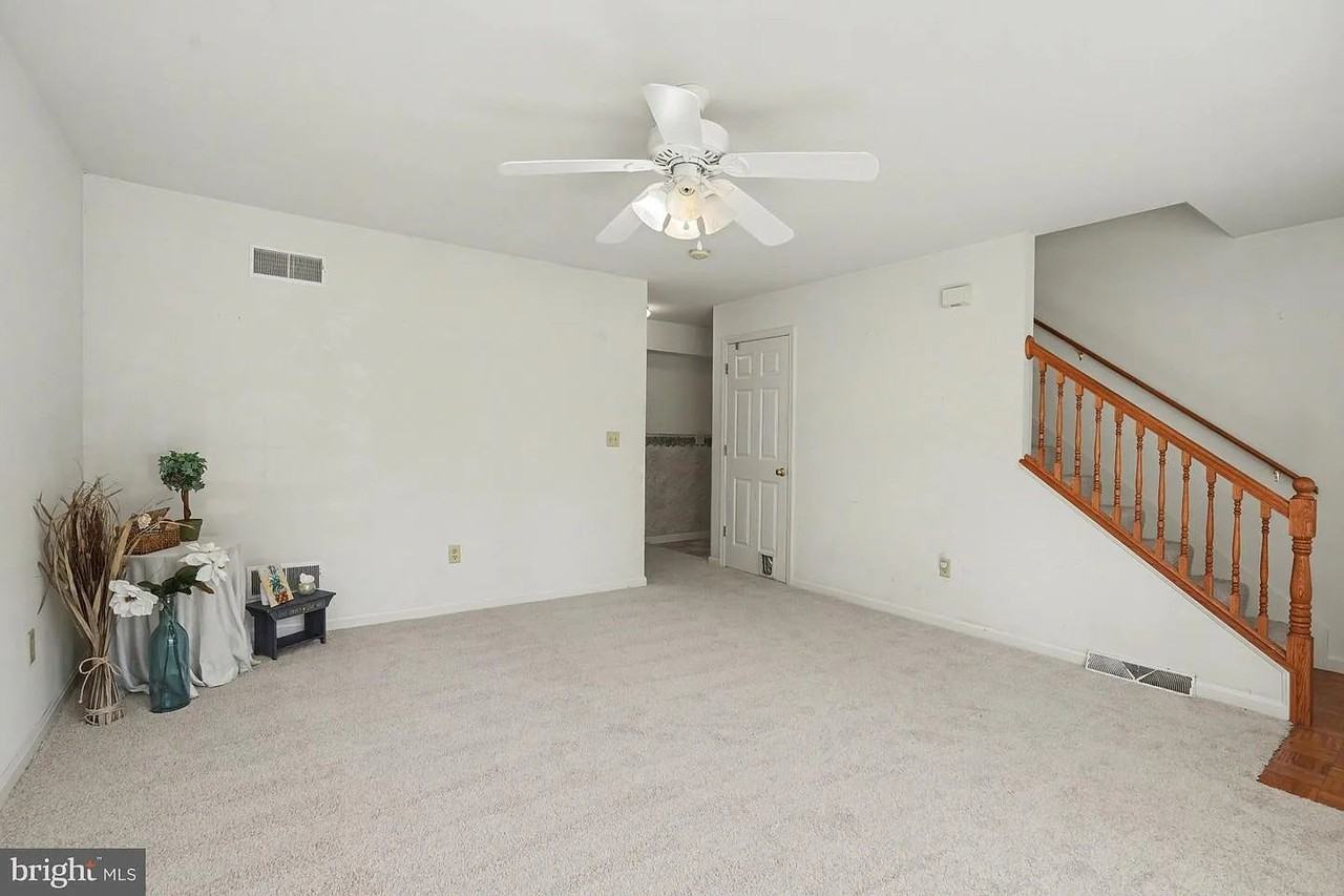 239 G St - Photo 2 of 20