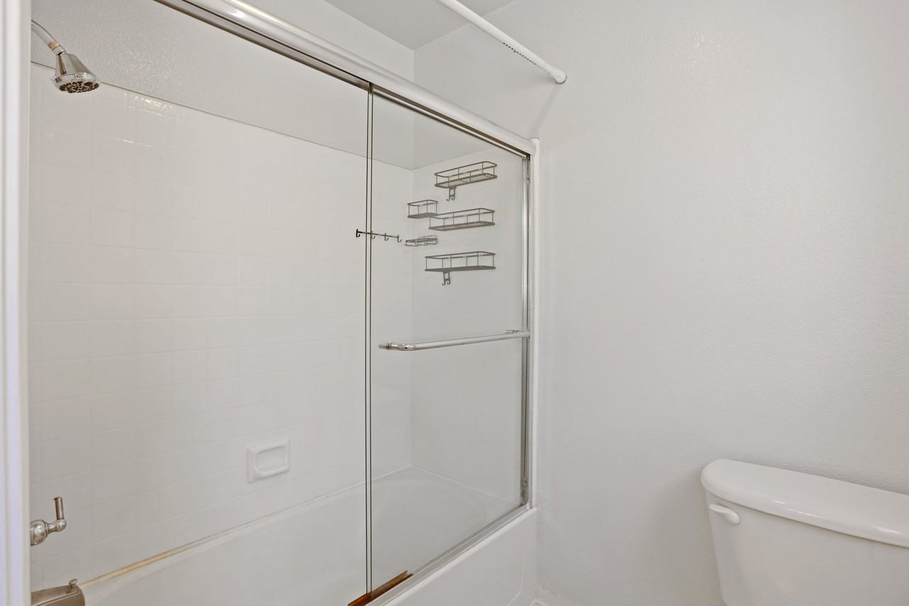 2902 Campbell Ln - Photo 6 of 46