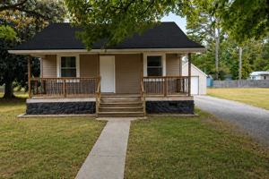 featured image of 1103 Lickliter St