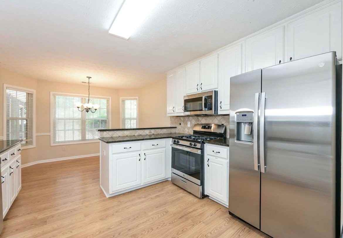 315 Meadow Gate Ct - Photo 4 of 8