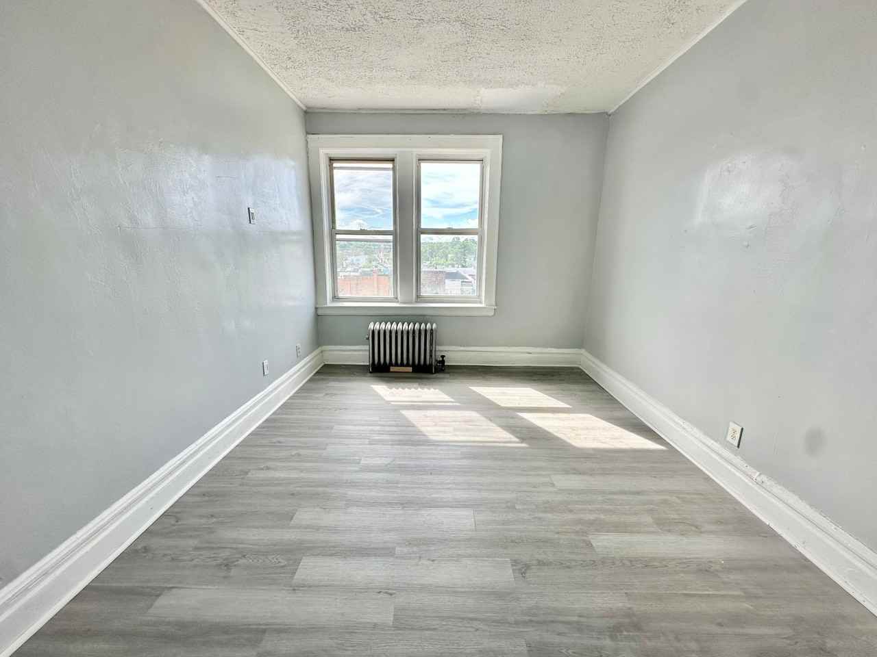 94 Fairmount Ter #412 - Photo 4 of 8